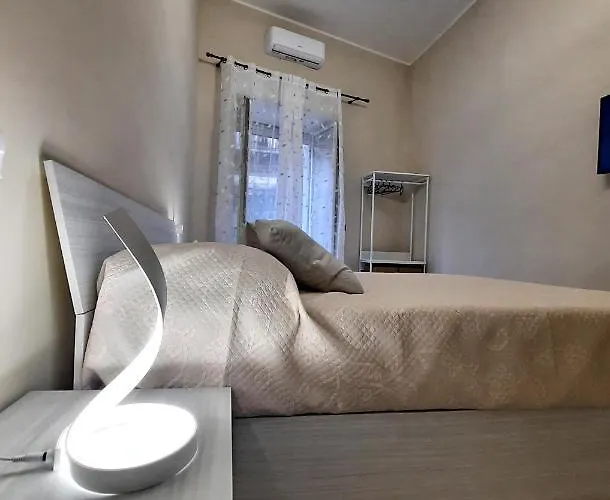 Re Ferdinando * ナポリ